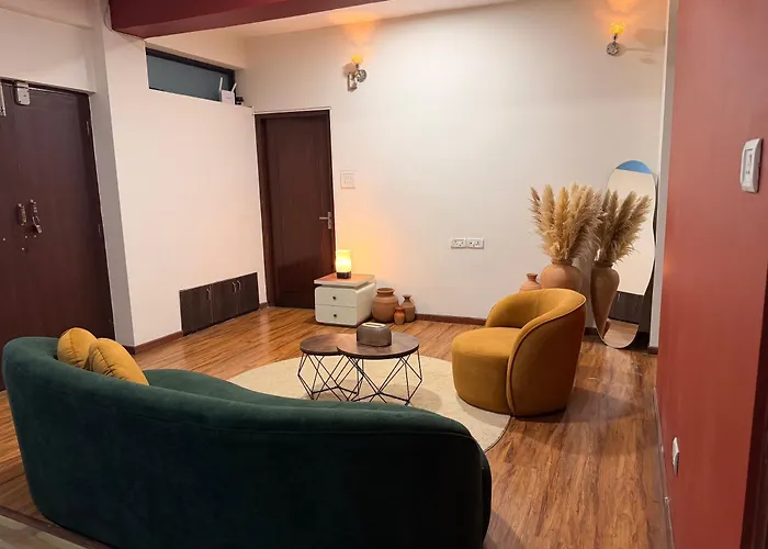 Spacious 3bhk For Families & Groups In Center Katmandou